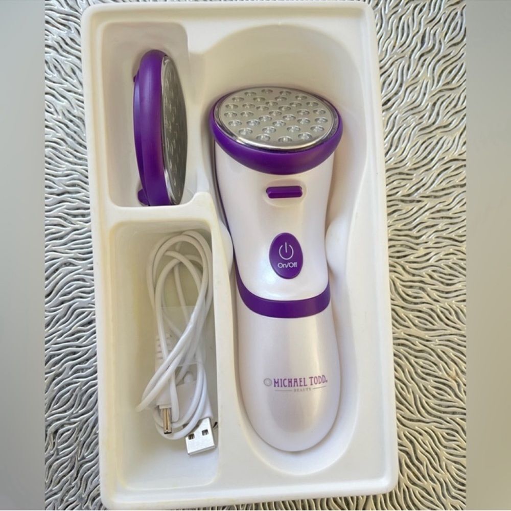 Clear Bilight FDA-Cleared 2-In-1 LED Acne Treatment Device